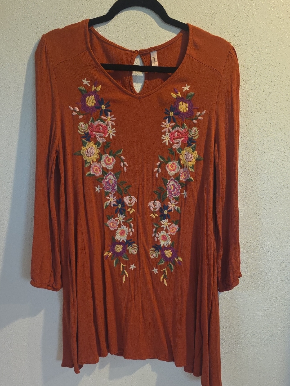 Jardin By Macris Embroidered Tunic Dress